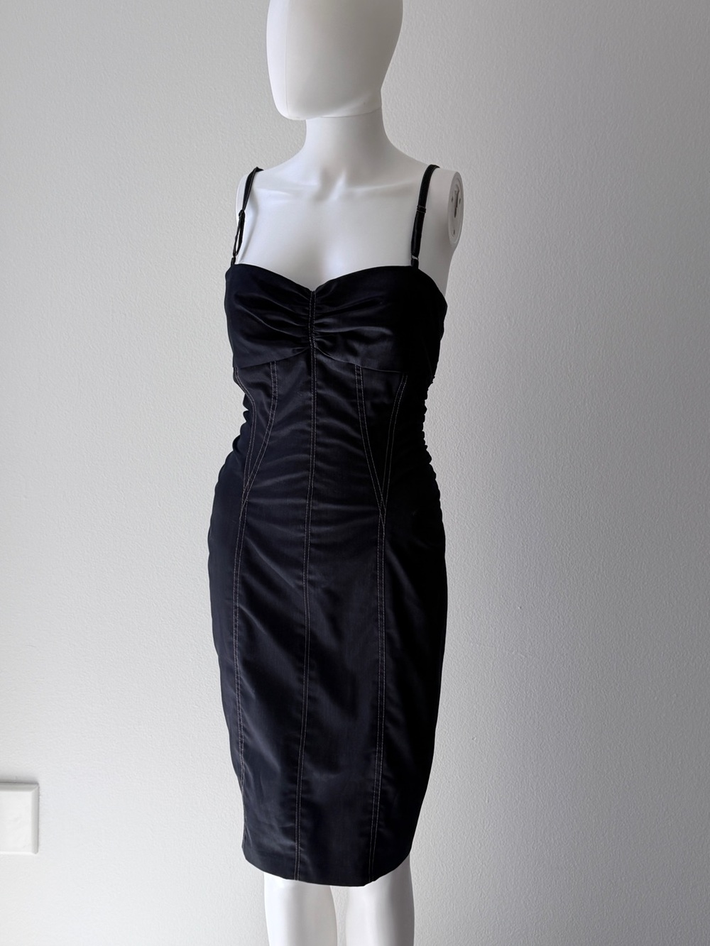 Cache Black Sheath Dress with Ruched Bust